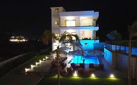 Luxury Villa Jo-An